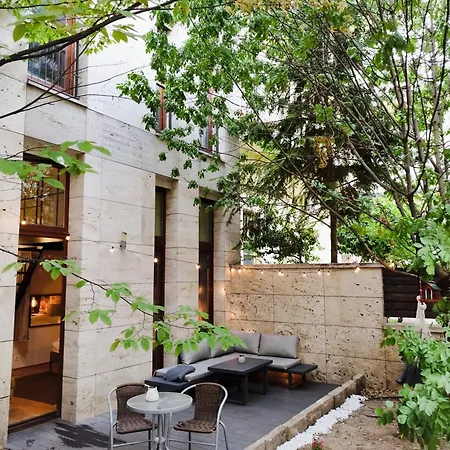 Mooki Loft&garden In Sohobudapest Apartment Budapest