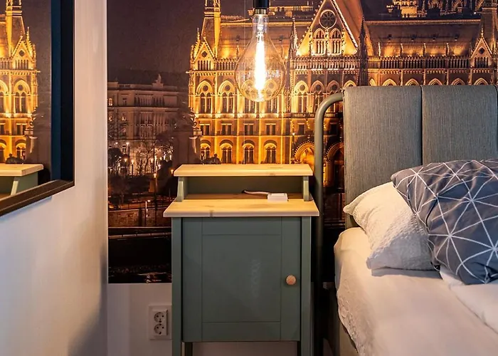 Daire Mooki Loft&garden In Sohobudapest Budapeşte