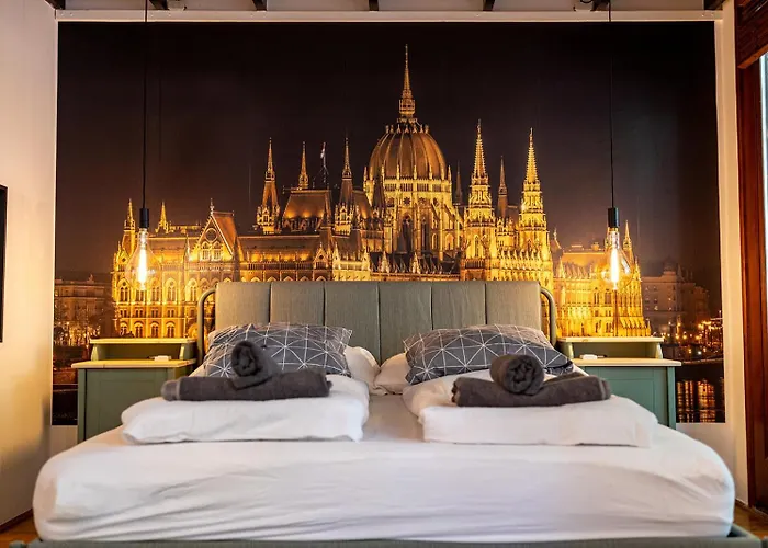 Daire Mooki Loft&garden In Sohobudapest *