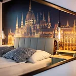 Apartman Mooki Loft&garden In Sohobudapest Budapest