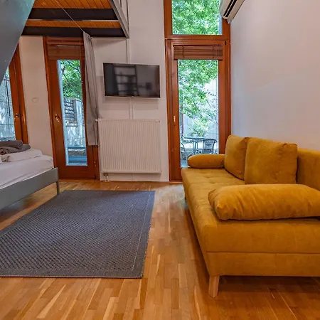 شقة Mooki Loft&garden In Sohobudapest