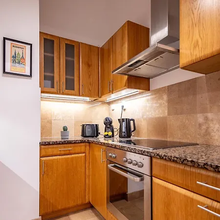 Апартаменты Mooki Loft&garden In Sohobudapest Будапешт