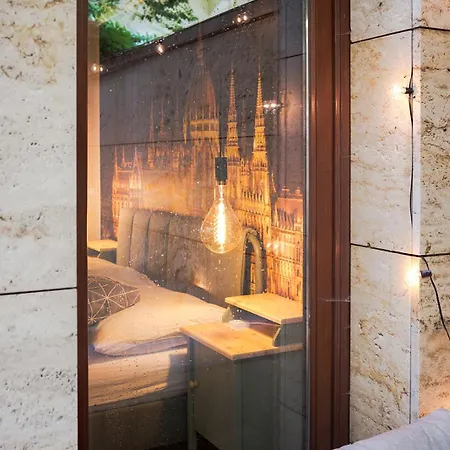 Mooki Loft&garden In Sohobudapest * Будапешт