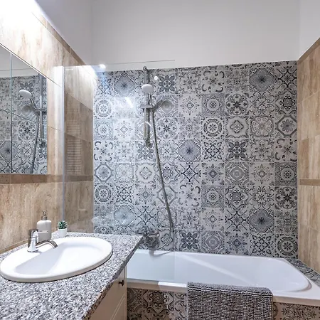 Mooki Loft&garden In Sohobudapest Апартаменты Будапешт