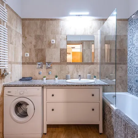 Mooki Loft&garden In Sohobudapest Будапешт
