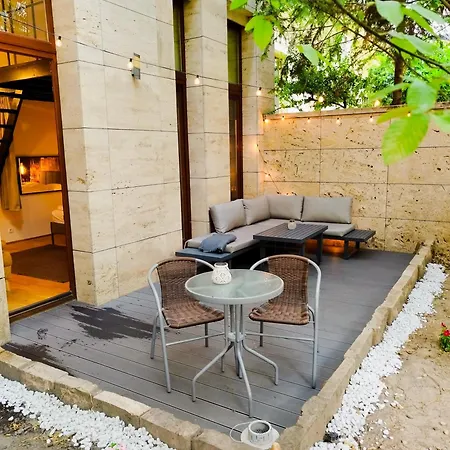 Апартаменты Mooki Loft&garden In Sohobudapest Будапешт