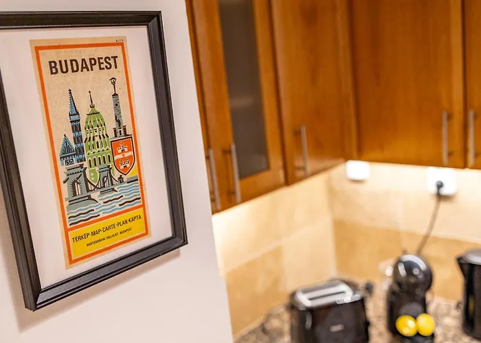 Mooki Loft&garden In Sohobudapest شقة بودابست