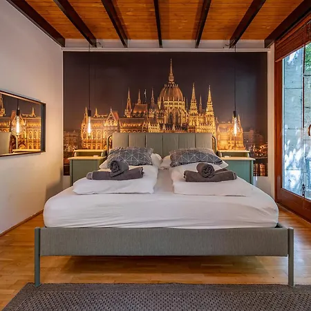 Appartement Mooki Loft&garden In Sohobudapest